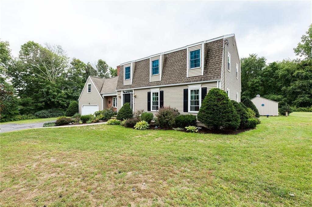 Beautifully Landscaped Yard