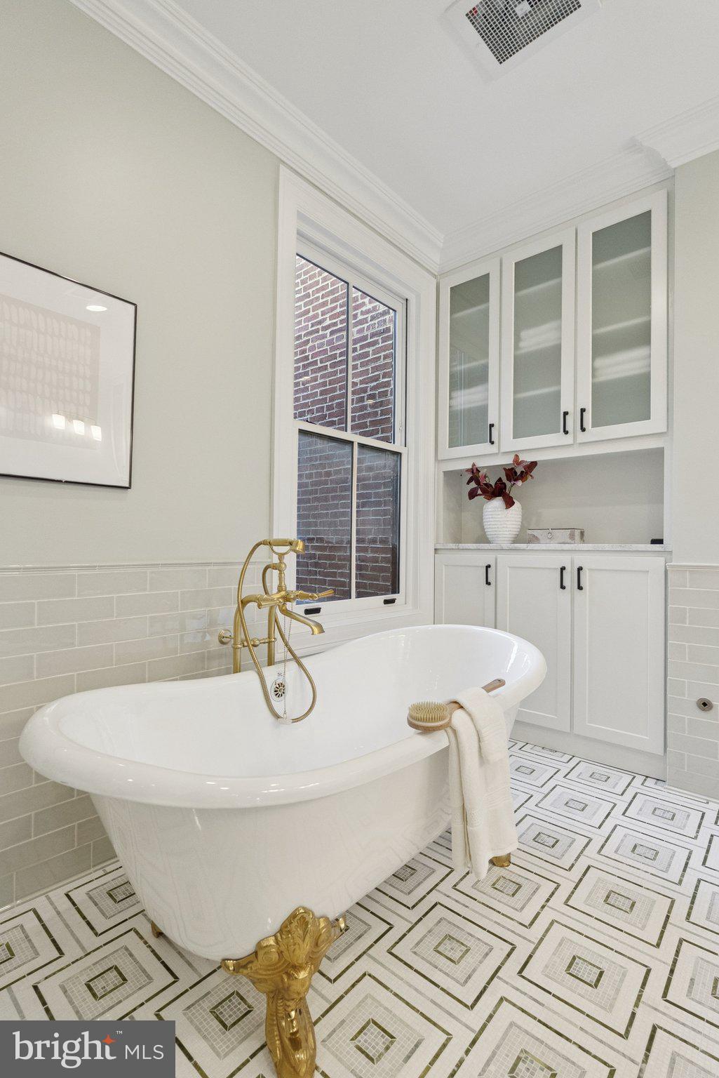 1514 R Street Northwest Washington, DC 20009 - Photo 35 of 84