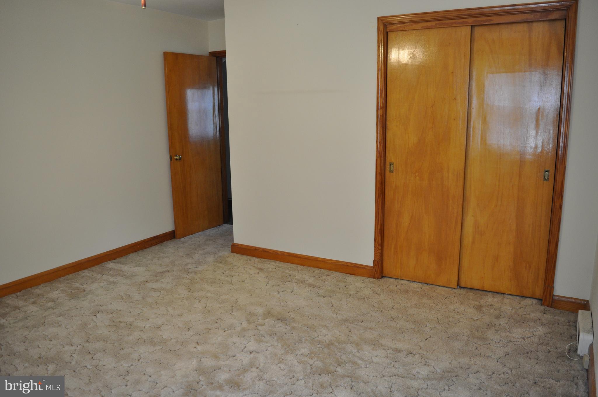 1818 Hanford Road Baltimore, MD 21237 - Photo 15 of 28 BEDROOM 1 - MAIN LEVEL