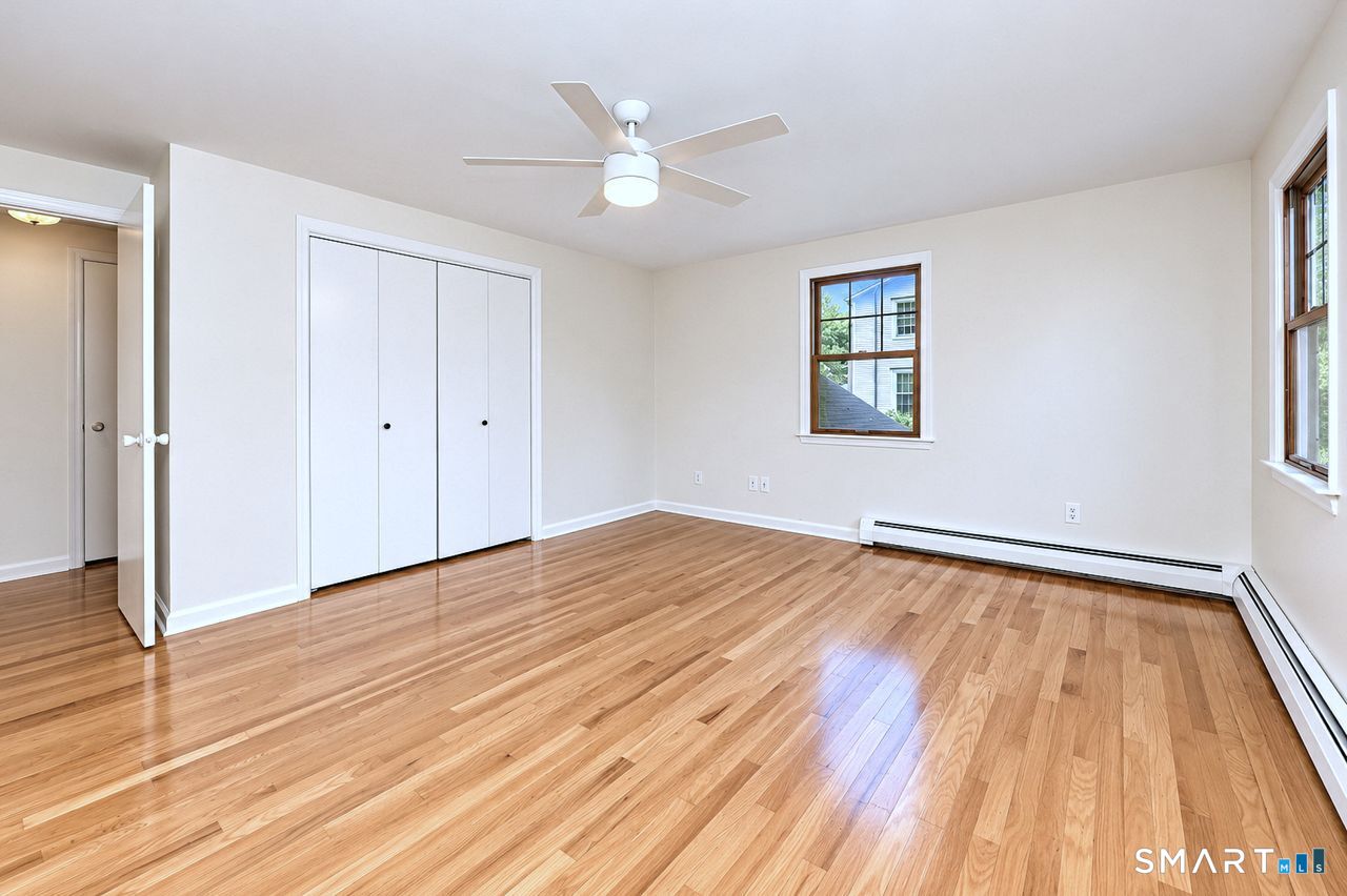 185 Nepas Road Fairfield, CT 06825 - Photo 20 of 38 Oversized primary bedroom. View from opposite wall.
