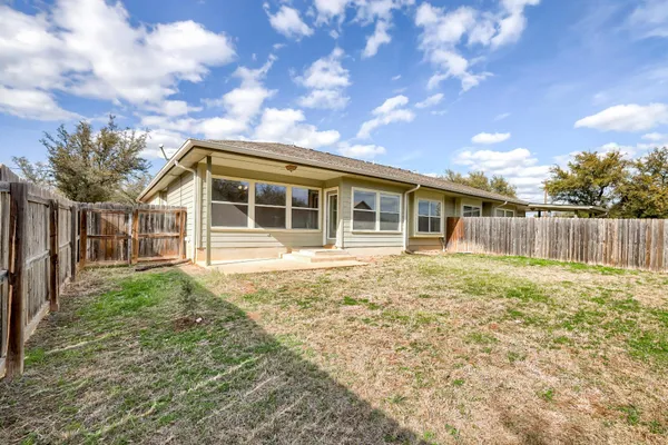 $1,945 | 21501 Boggy Ford Road, Unit B, Lago Vista, TX 78645
