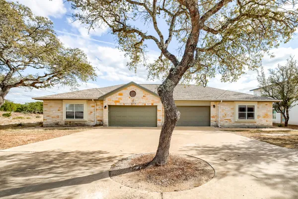 $1,945 | 21501 Boggy Ford Road, Unit B, Lago Vista, TX 78645