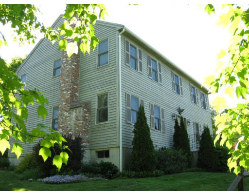 186 Spring Street Shrewsbury, MA 01545 - Photo 1 of 18 Gallery Image 1