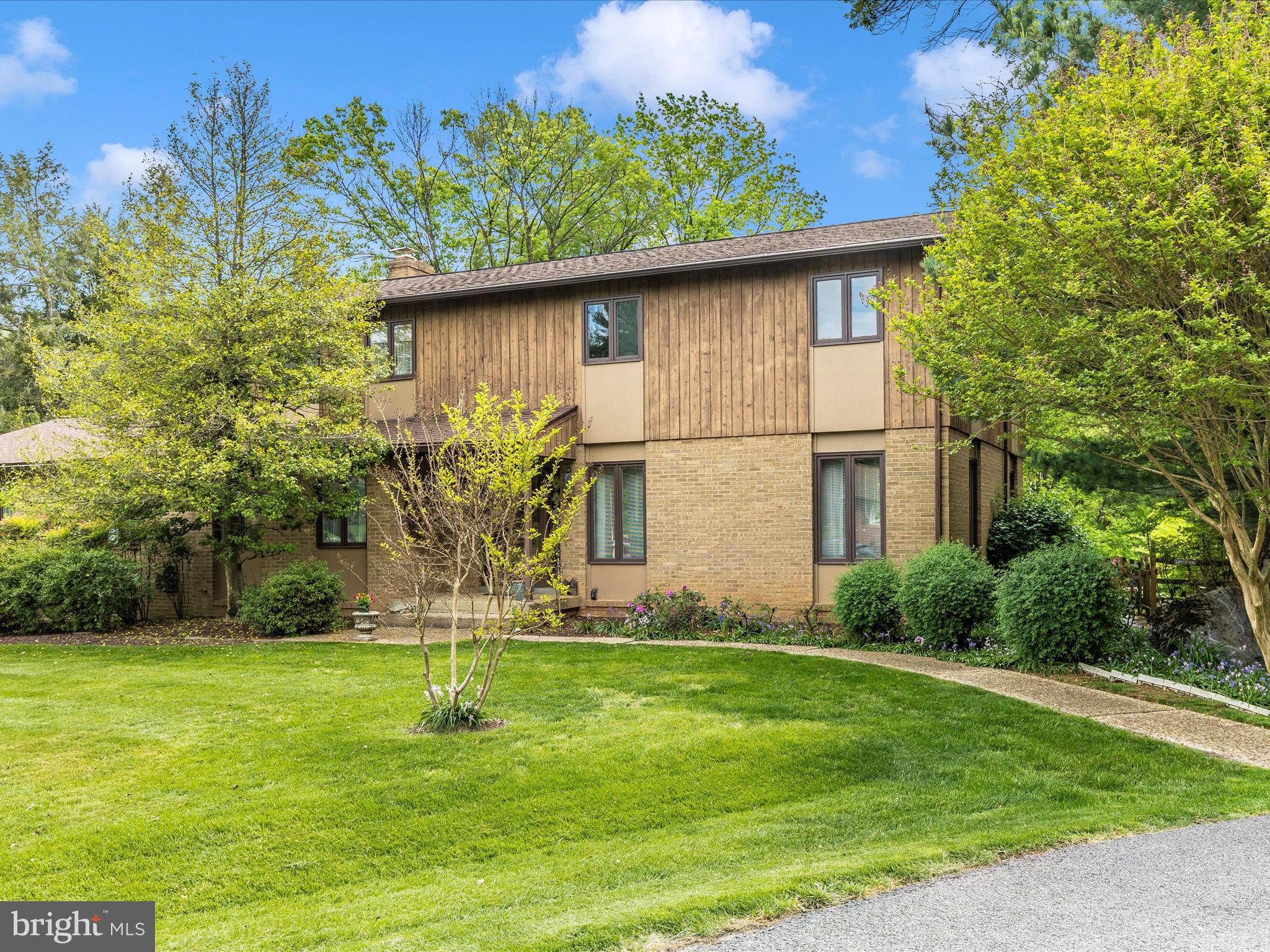 7903 Runnymeade Drive Frederick, MD 21702 - Photo 49 of 51 a garden with a fountain in the garden