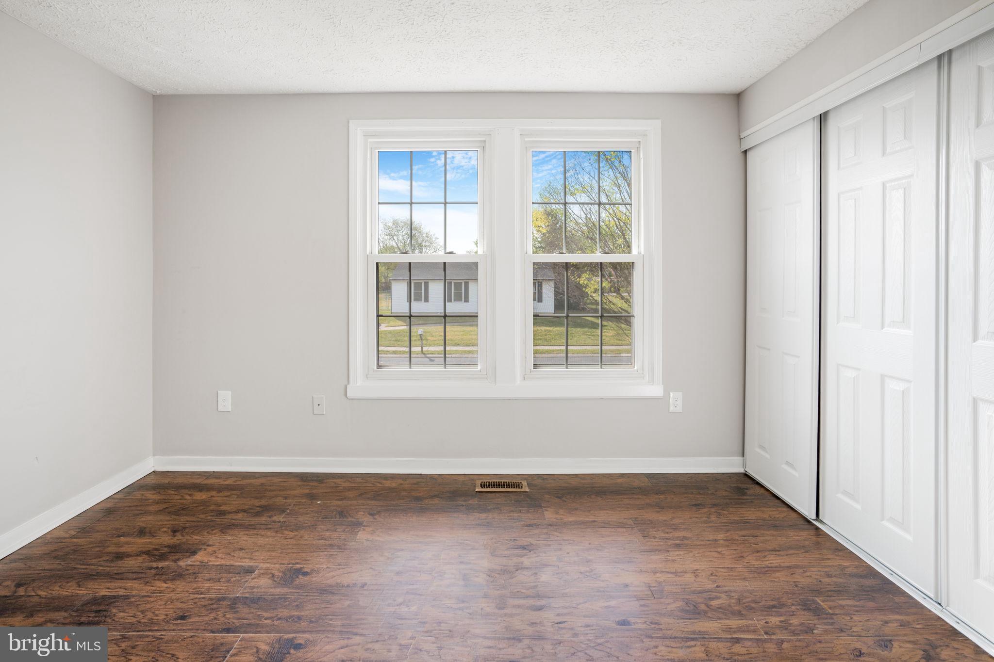 31 Decatur Lane Sicklerville, NJ 08081 - Photo 21 of 38 Bright and airy room with dual windows.
