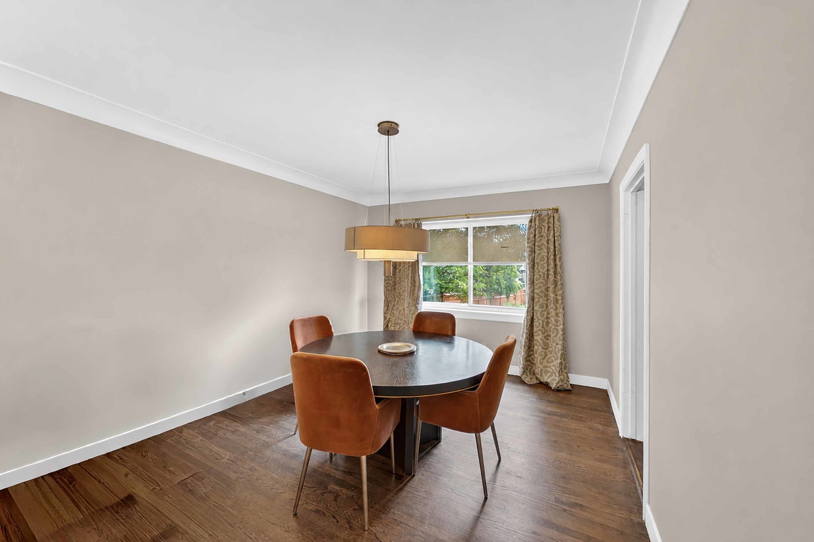 6938 Riverside Drive Berwyn, IL 60402 - Photo 7 of 20