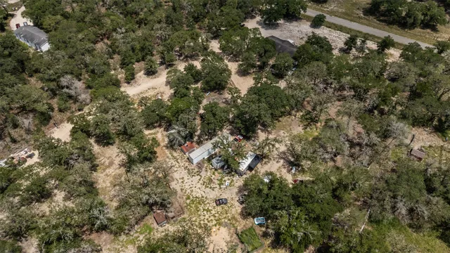 $355,000 | 129 Kothmann Road, La Vernia, TX 78121