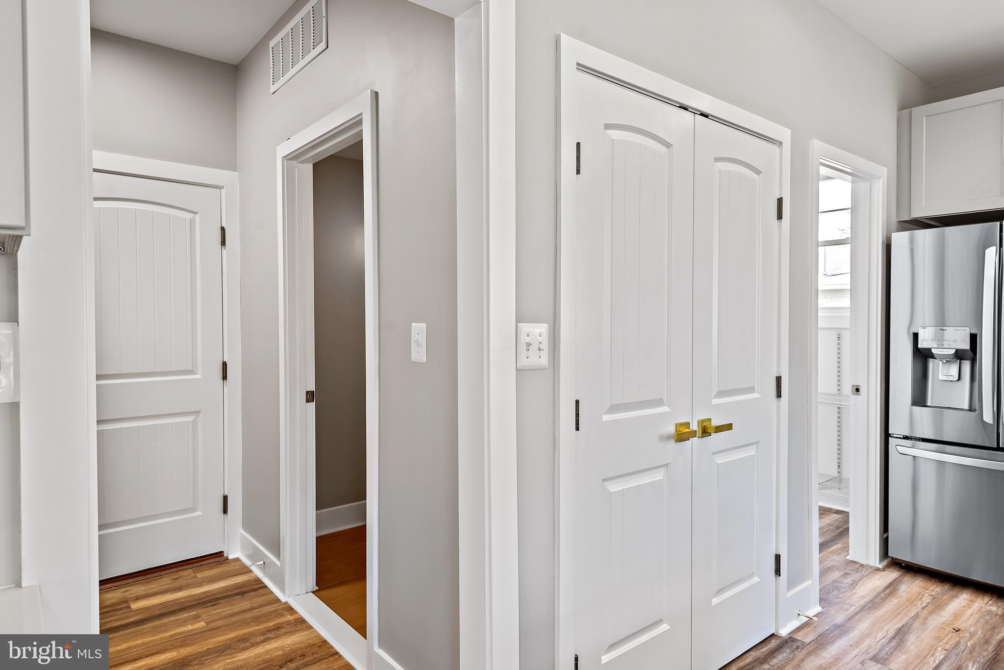 1220 Daves Road Edgewater, MD 21037 - Photo 34 of 79 2nd pantry and half bath