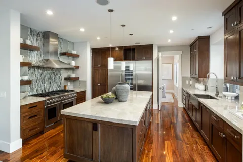 $8,350,000 | 740 Windsor Drive, Menlo Park, CA 94025