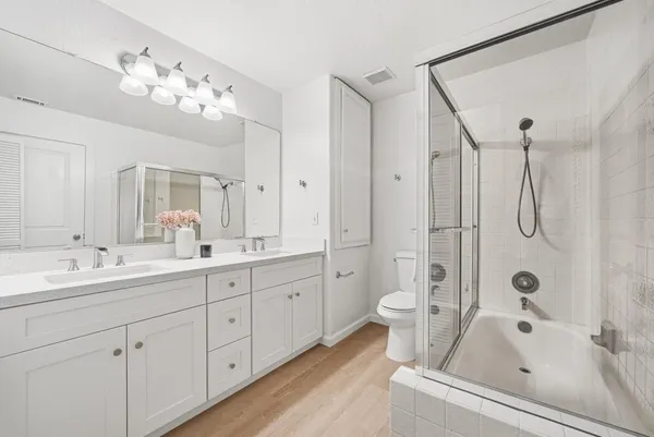 $1,728,000 | 2291 Oaktree Drive, Unit 201, Mountain View, CA 94040
