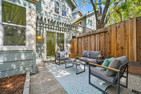 $1,728,000 | 2291 Oaktree Drive, Unit 201, Mountain View, CA 94040