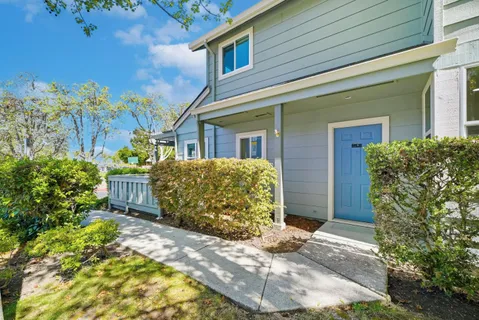 $1,728,000 | 2291 Oaktree Drive, Unit 201, Mountain View, CA 94040