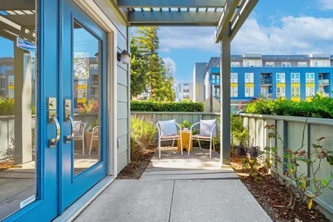 $1,728,000 | 2291 Oaktree Drive, Unit 201, Mountain View, CA 94040