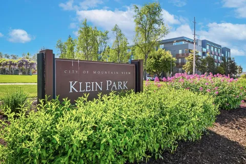 $1,728,000 | 2291 Oaktree Drive, Unit 201, Mountain View, CA 94040