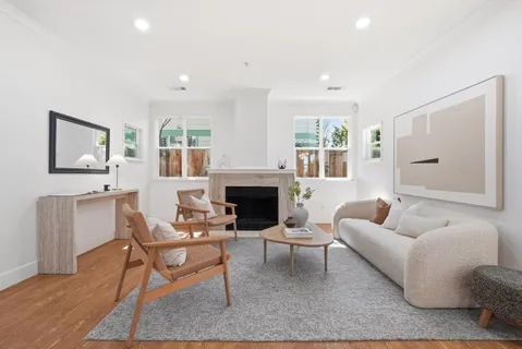 $1,728,000 | 2291 Oaktree Drive, Unit 201, Mountain View, CA 94040