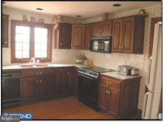 967 Cloverly Road Berwyn, PA 19312 - Photo 5 of 12 Kitchen
