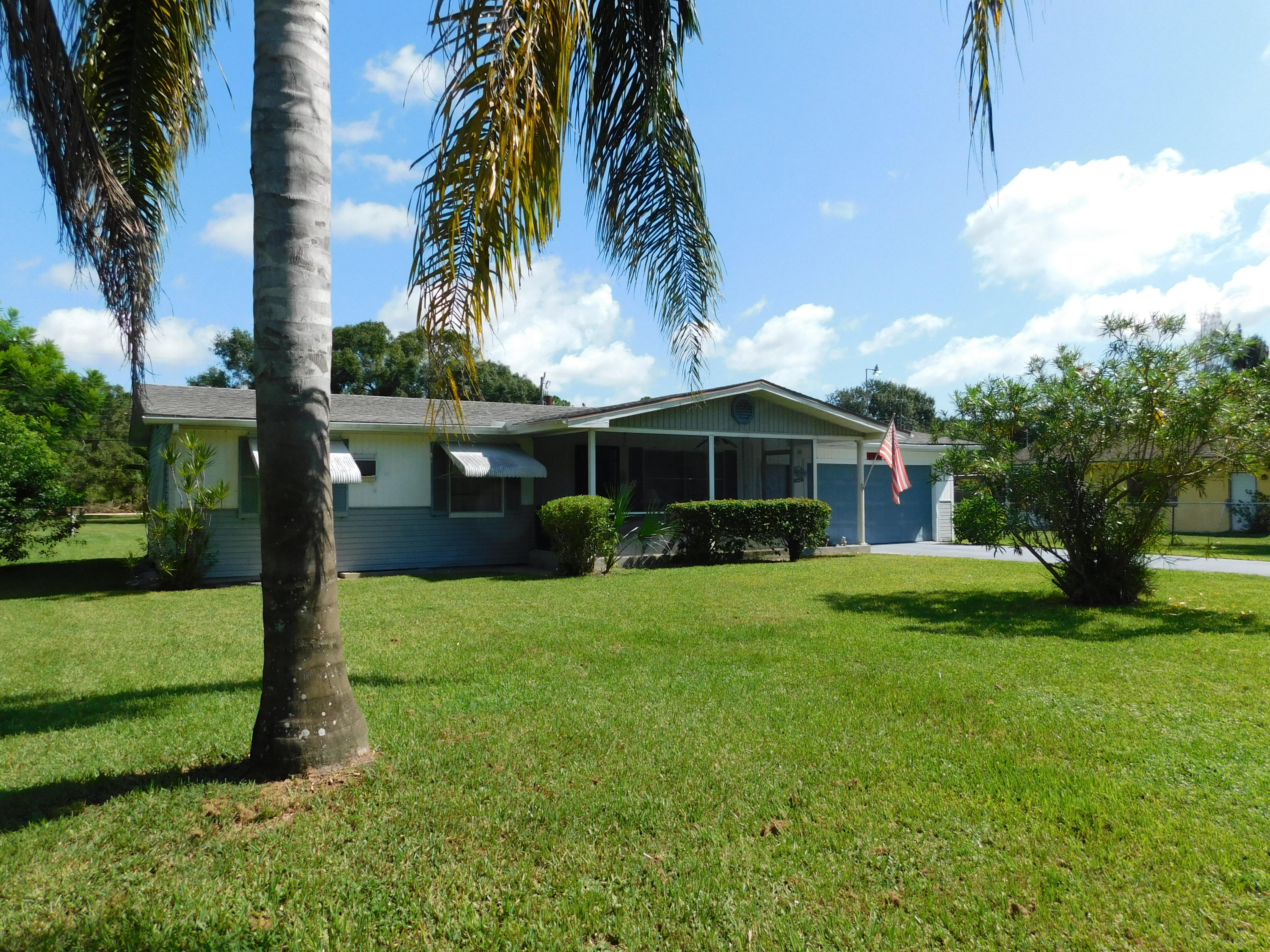 6352 Indrio Road Fort Pierce, FL 34951 - Photo 1 of 33 Front