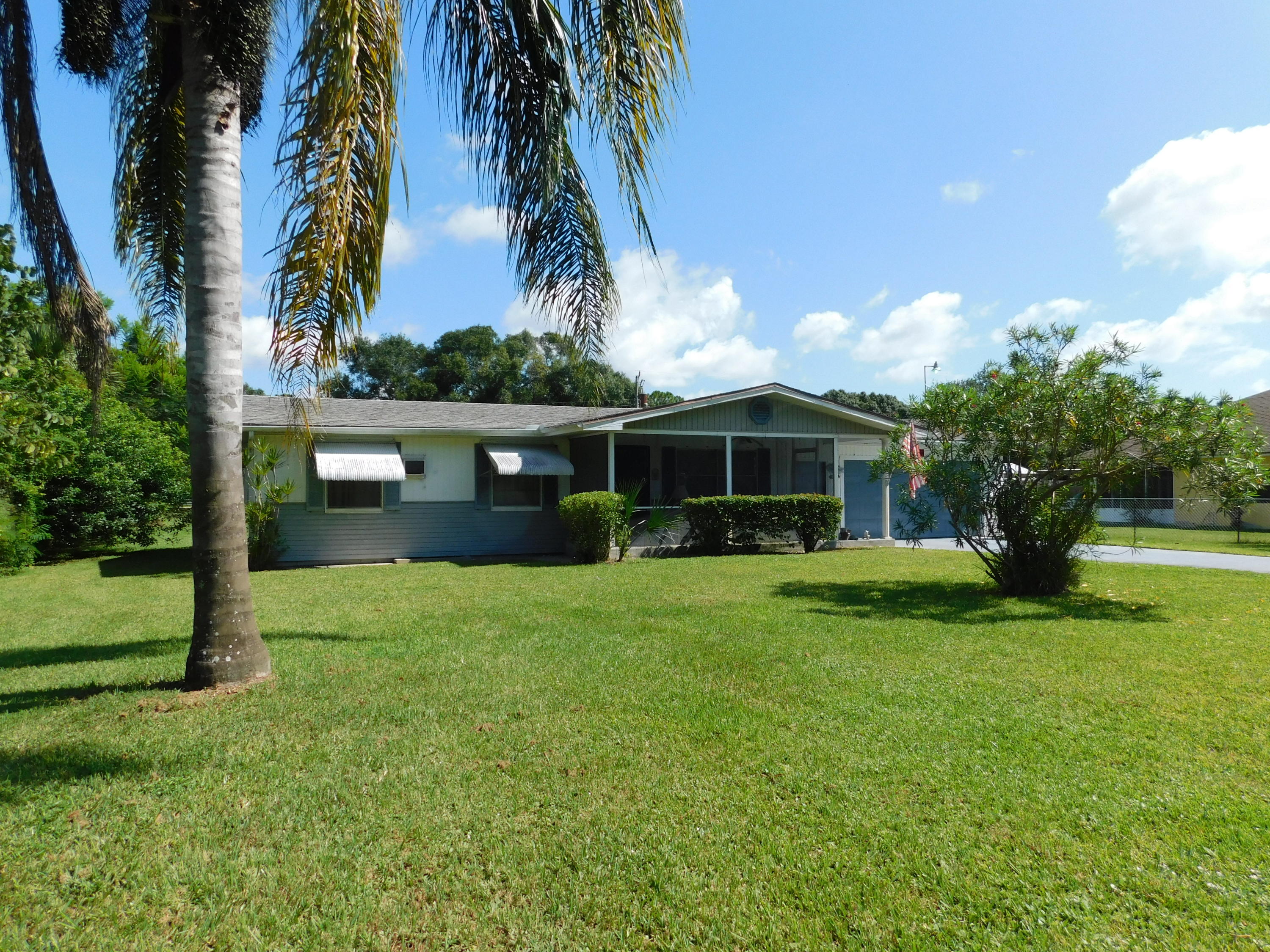 6352 Indrio Road Fort Pierce, FL 34951 - Photo 2 of 33 Front