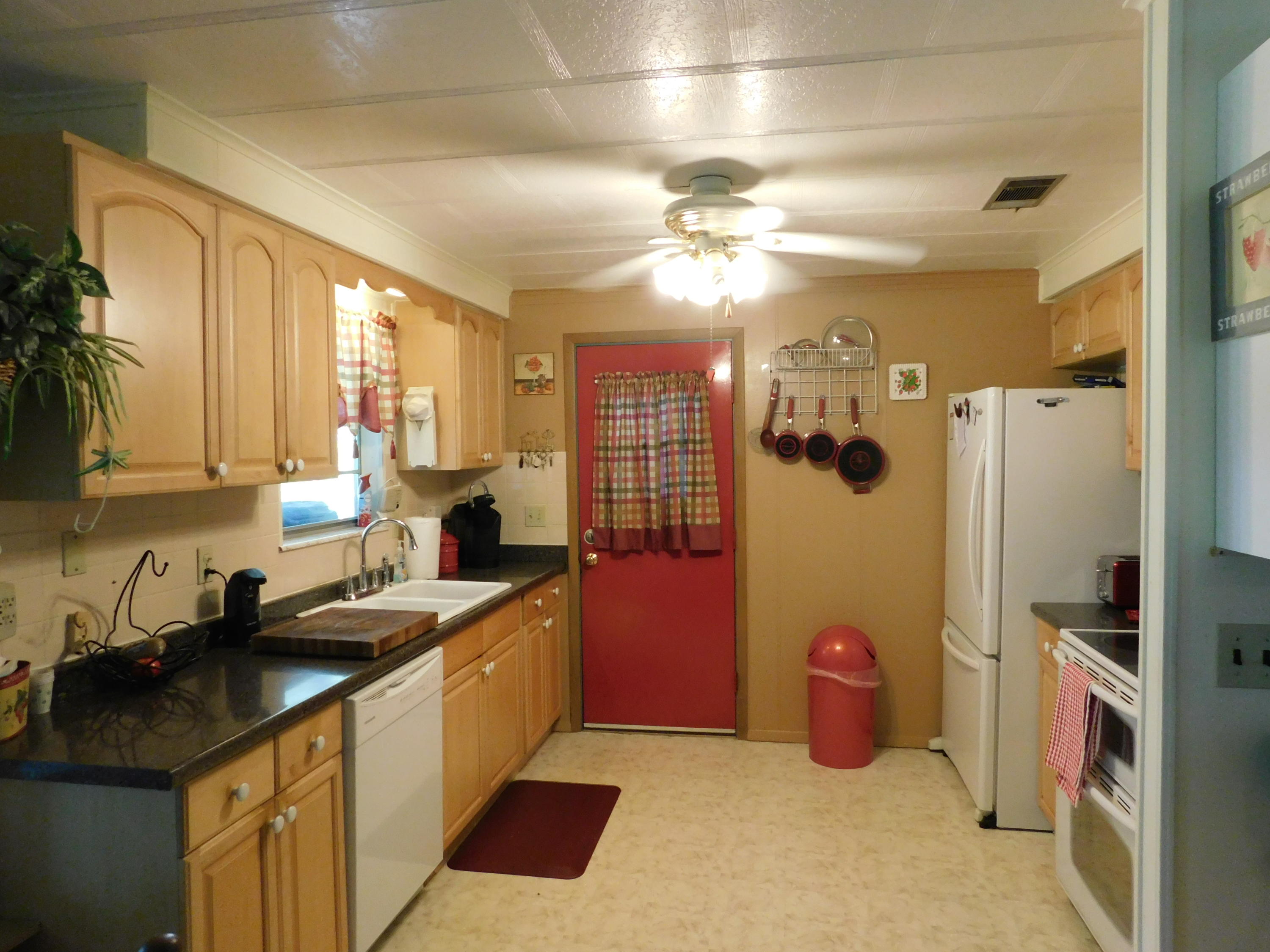 6352 Indrio Road Fort Pierce, FL 34951 - Photo 10 of 33 Kitchen