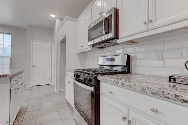 $2,150 | 5641 Sagamore Canyon Street, North Las Vegas, NV 89081