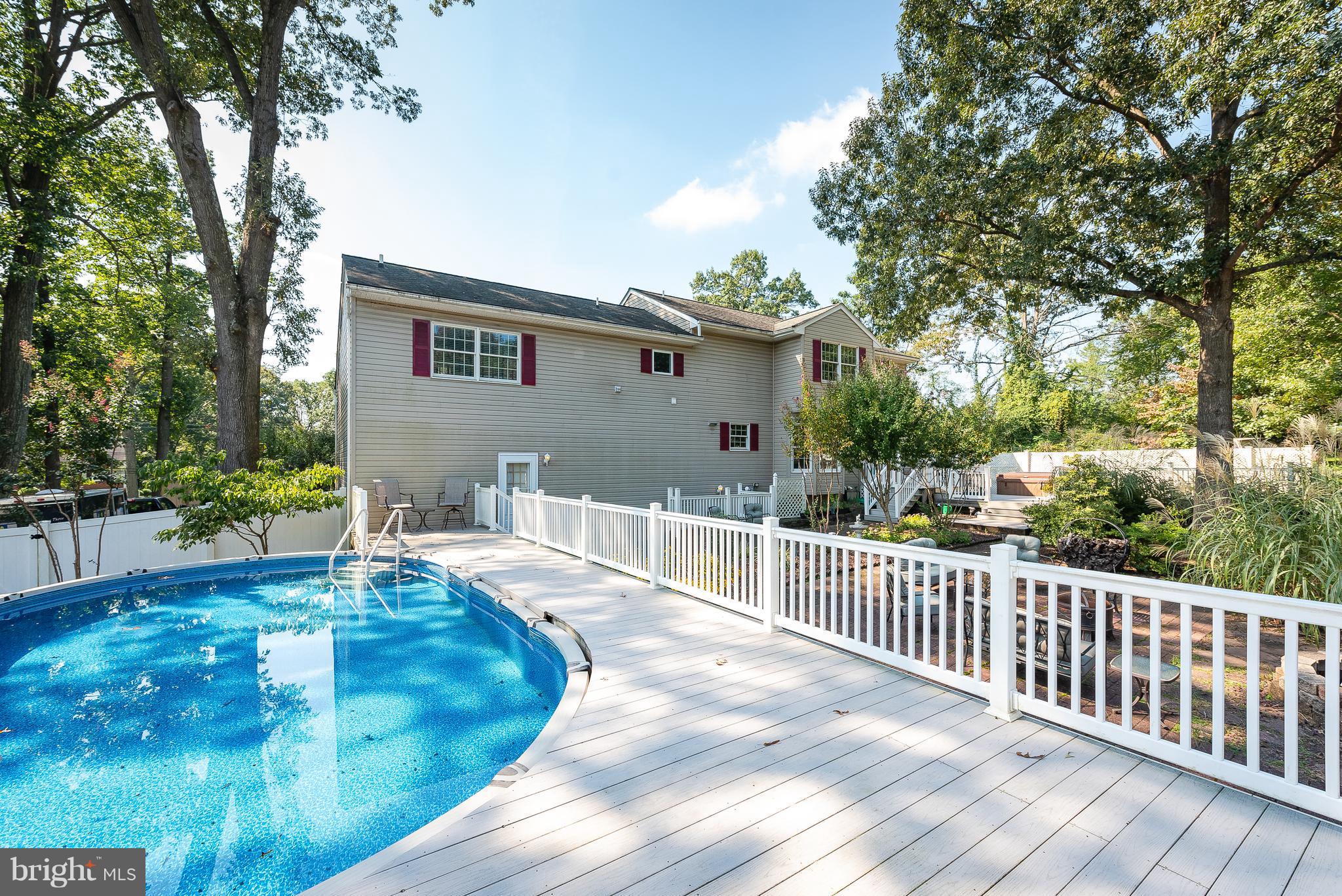 5807 Hunt Club Road Elkridge, MD 21075 - Photo 27 of 30 Exterior (Rear)