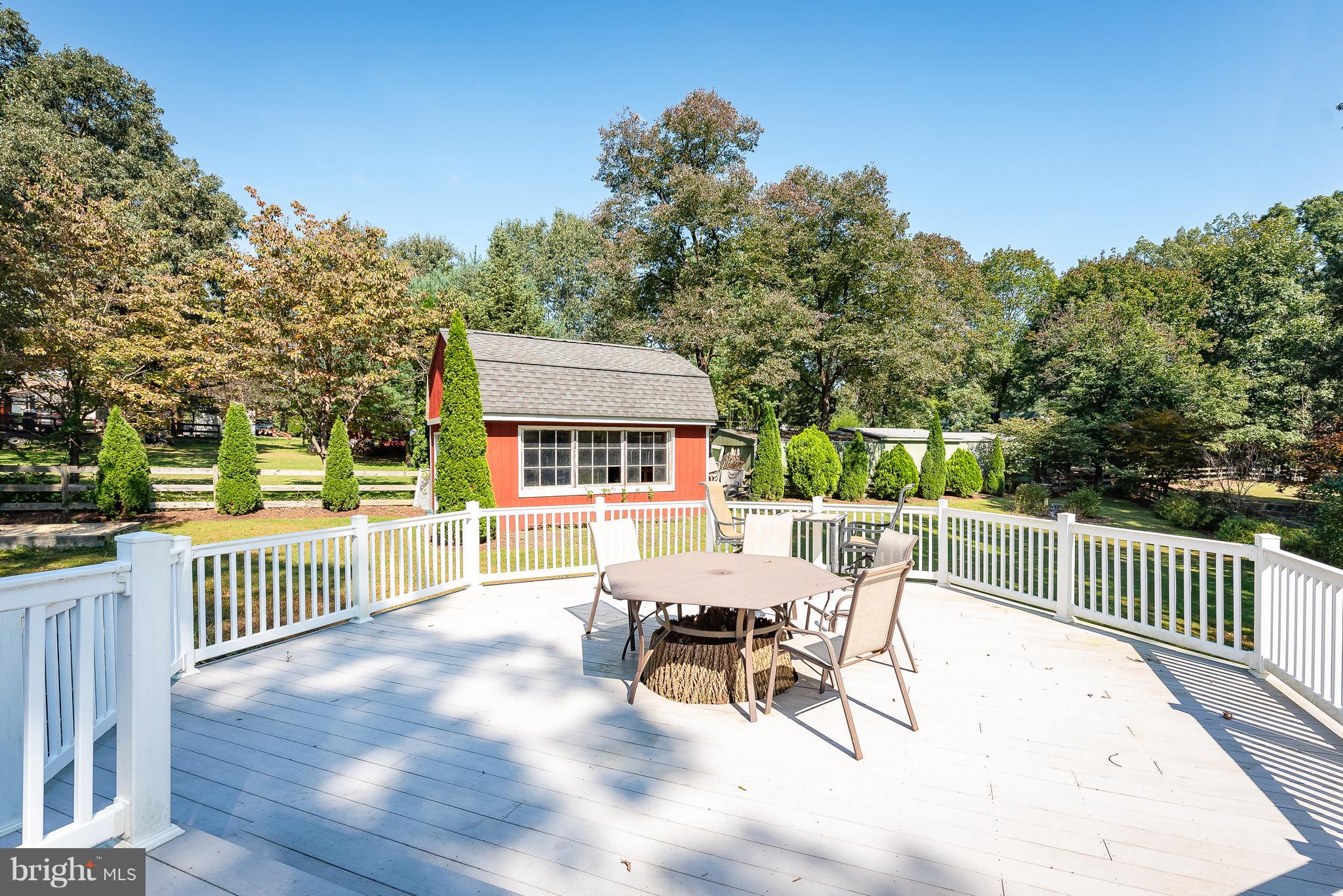 5807 Hunt Club Road Elkridge, MD 21075 - Photo 29 of 30 Exterior (Rear)