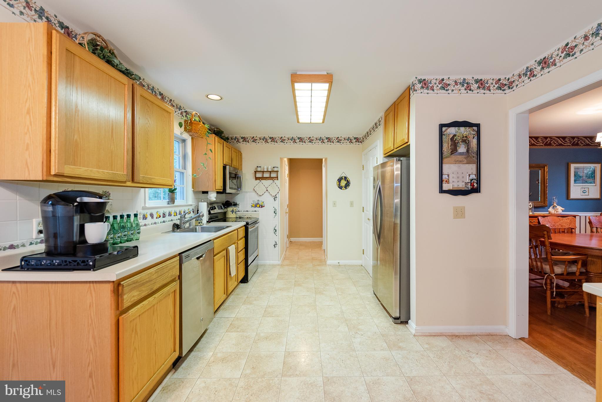 5807 Hunt Club Road Elkridge, MD 21075 - Photo 6 of 30 Kitchen