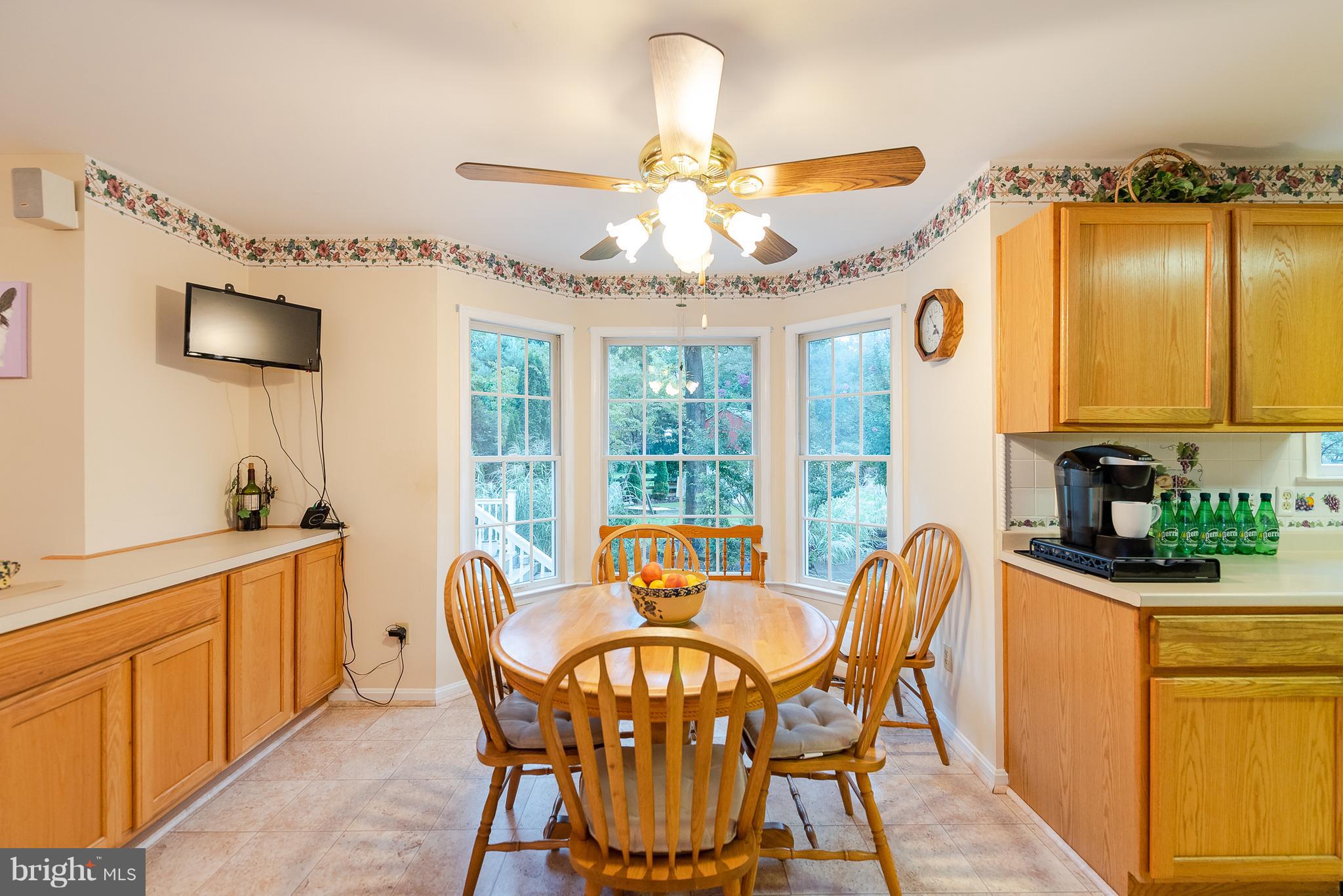 5807 Hunt Club Road Elkridge, MD 21075 - Photo 8 of 30 Breakfast Nook