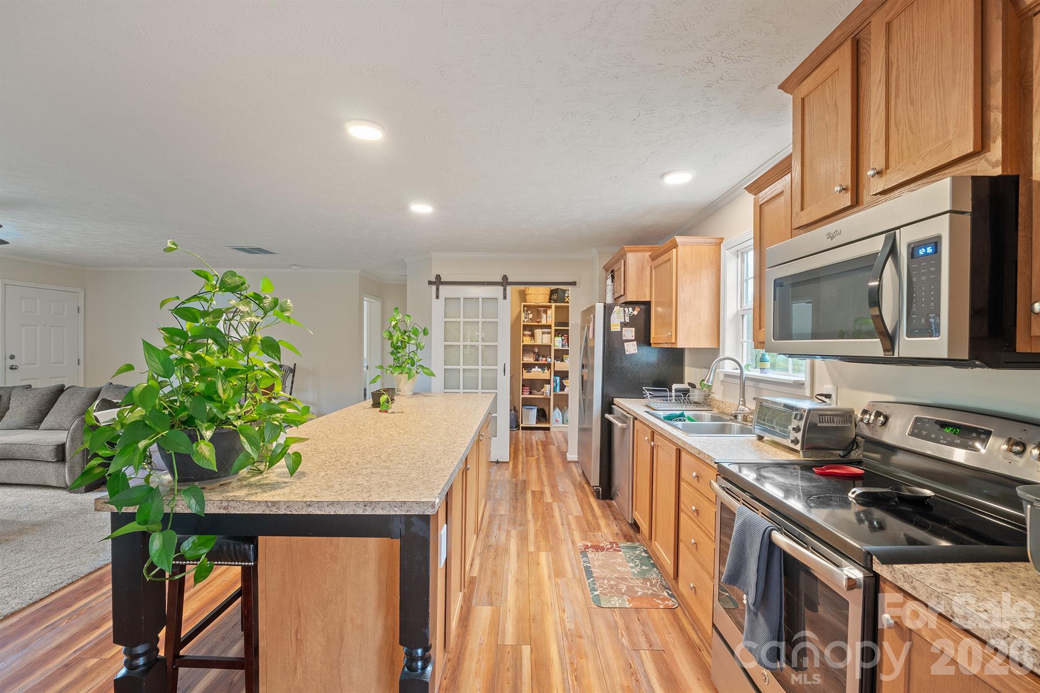 2517 Horseshoe Road Westfield, NC 27053 - Photo 8 of 45