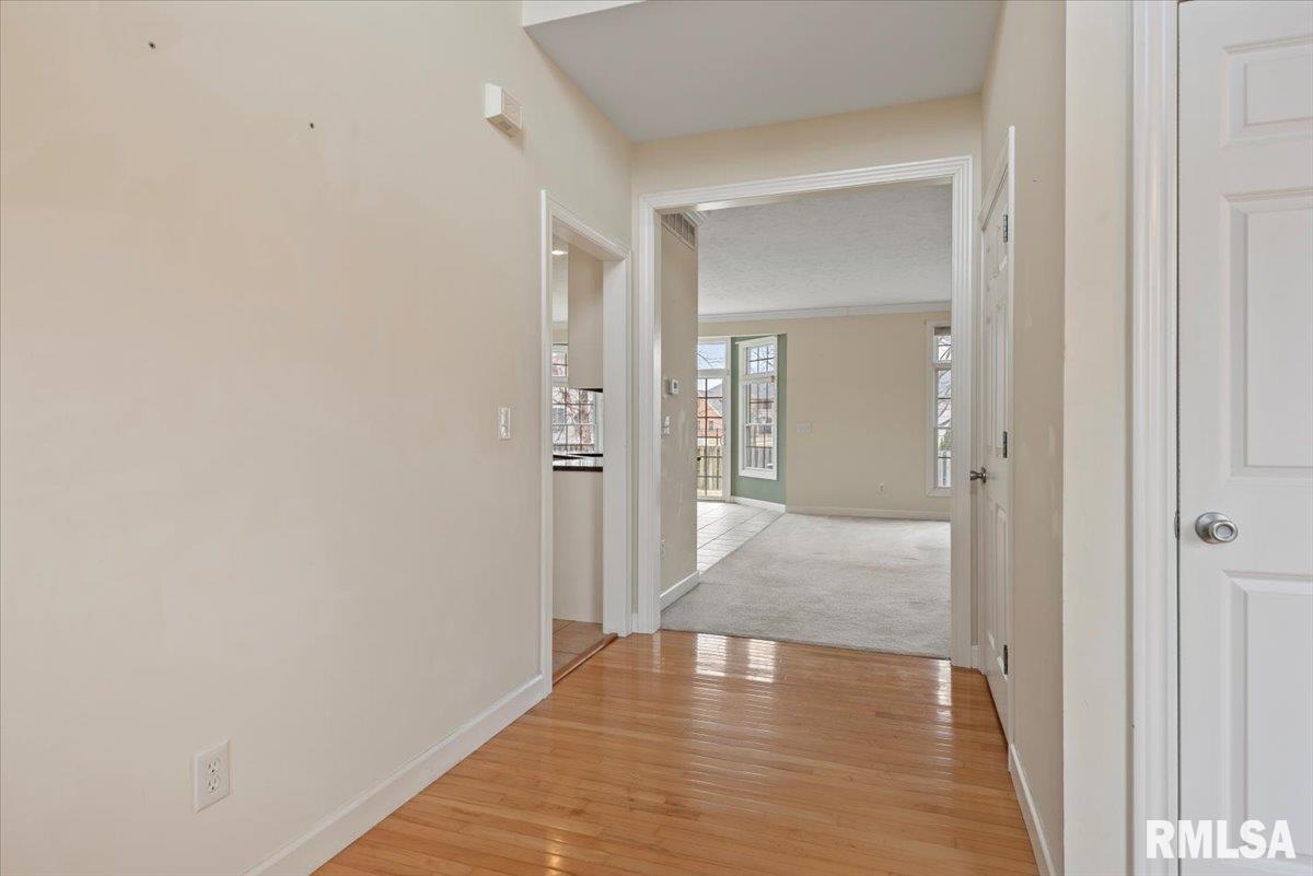 2709 Kipling Drive Springfield, IL 62711 - Photo 2 of 50