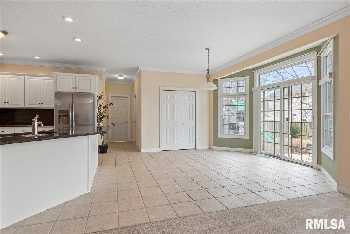 2709 Kipling Drive Springfield, IL 62711 - Photo 8 of 50