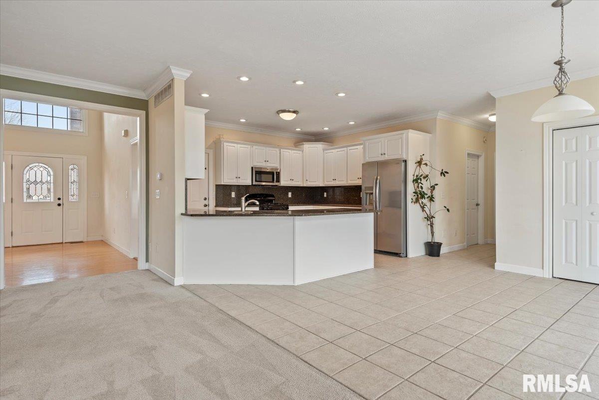 2709 Kipling Drive Springfield, IL 62711 - Photo 9 of 50
