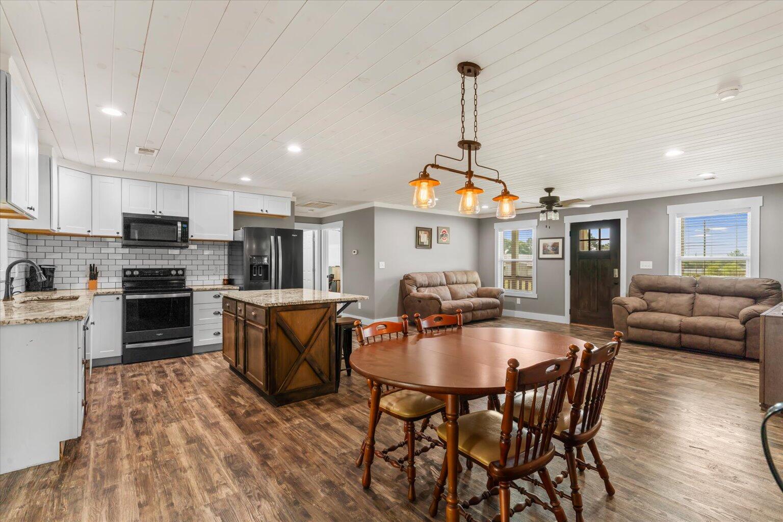1005 Weber Road Crandall, GA 30711 - Photo 9 of 38 13-DSC08851