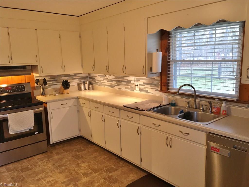 6582 Monnett Road Climax, NC 27233 - Photo 7 of 17 Gallery Image 7
