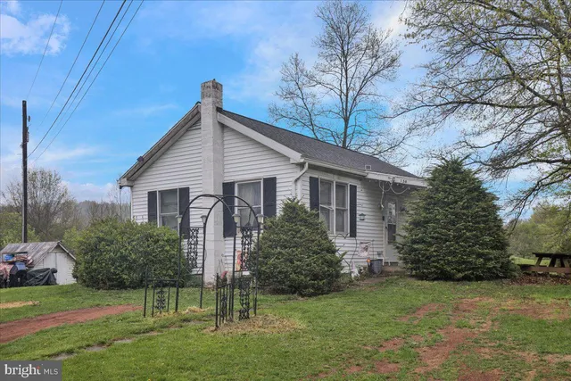 $1,100,000 | 154 West Maple Grove Road, Denver, PA 17517