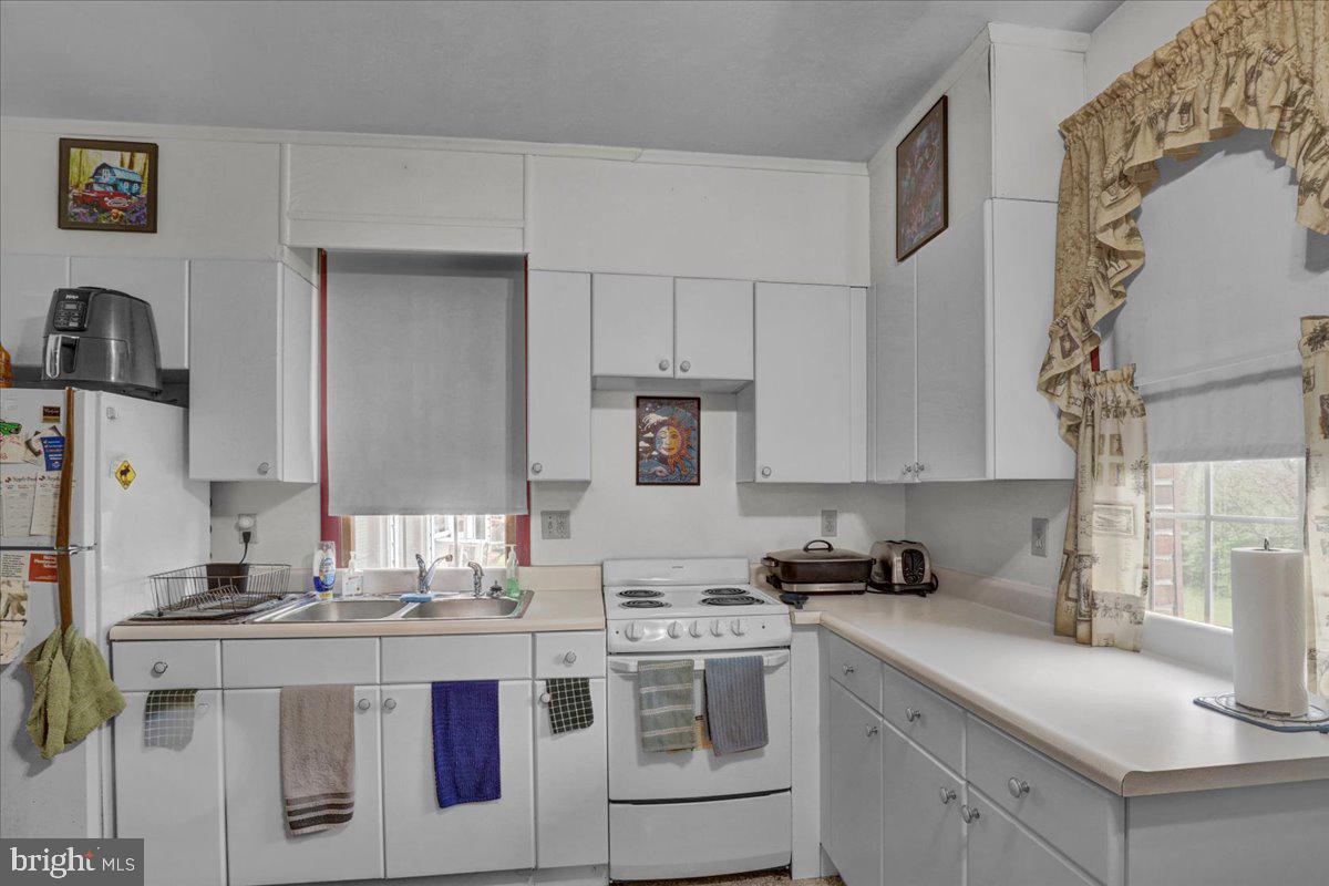 154 West Maple Grove Road Denver, PA 17517 - Photo 8 of 59