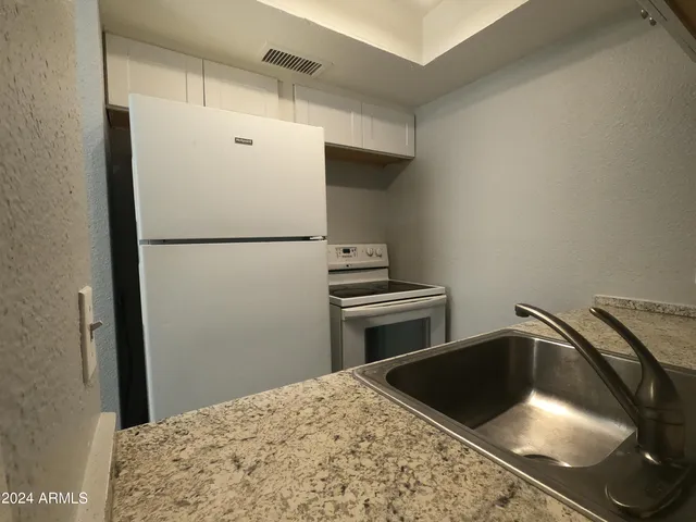 $155,000 | 6302 North 64th Drive, Unit 14, Glendale, AZ 85301