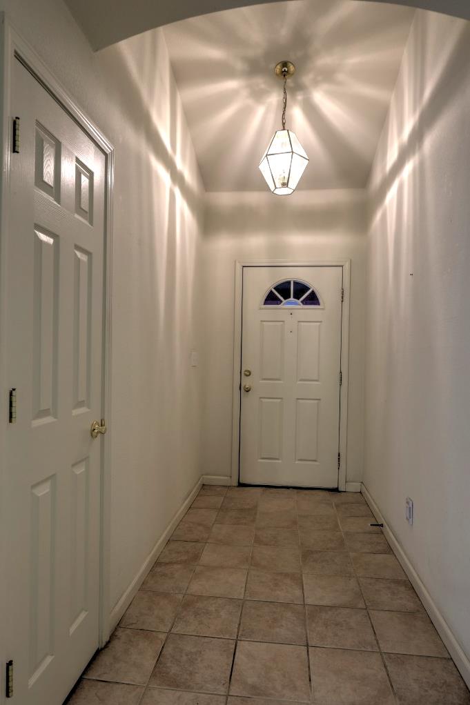 3732 Incline Way Riverbank, CA 95367 - Photo 5 of 36