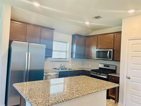 $2,100 | 1917 Briar Rose Drive, Denton, TX 76207