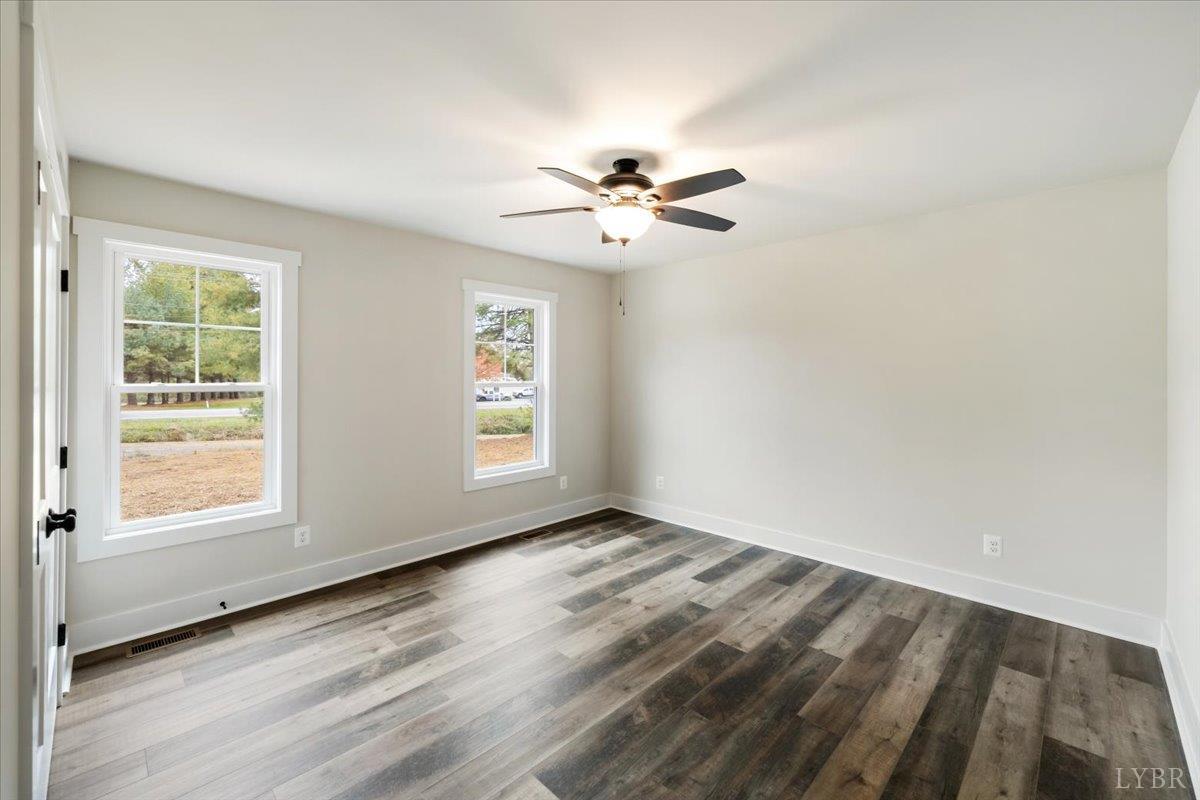 1025 Lindsay Road Forest, VA 24551 - Photo 12 of 31 Gallery Image 12