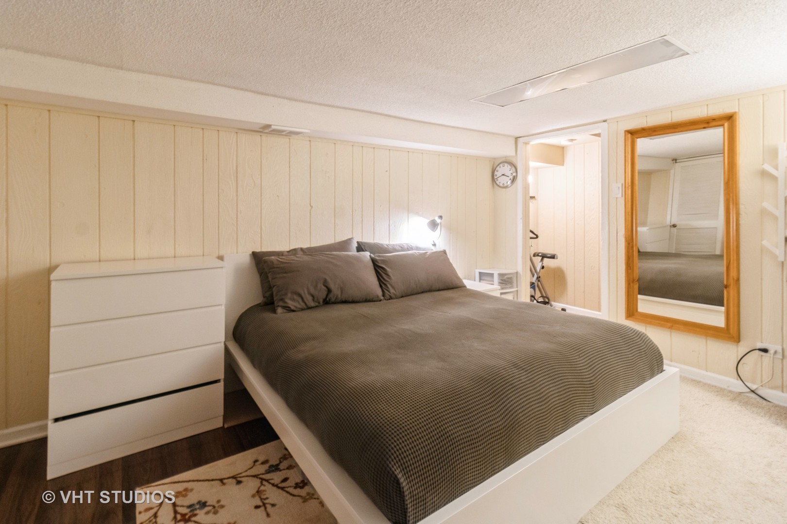 404 Inverrary Lane Deerfield, IL 60015 - Photo 7 of 11 Gallery Image 7