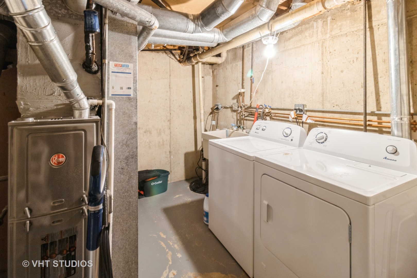404 Inverrary Lane Deerfield, IL 60015 - Photo 9 of 11 Gallery Image 9