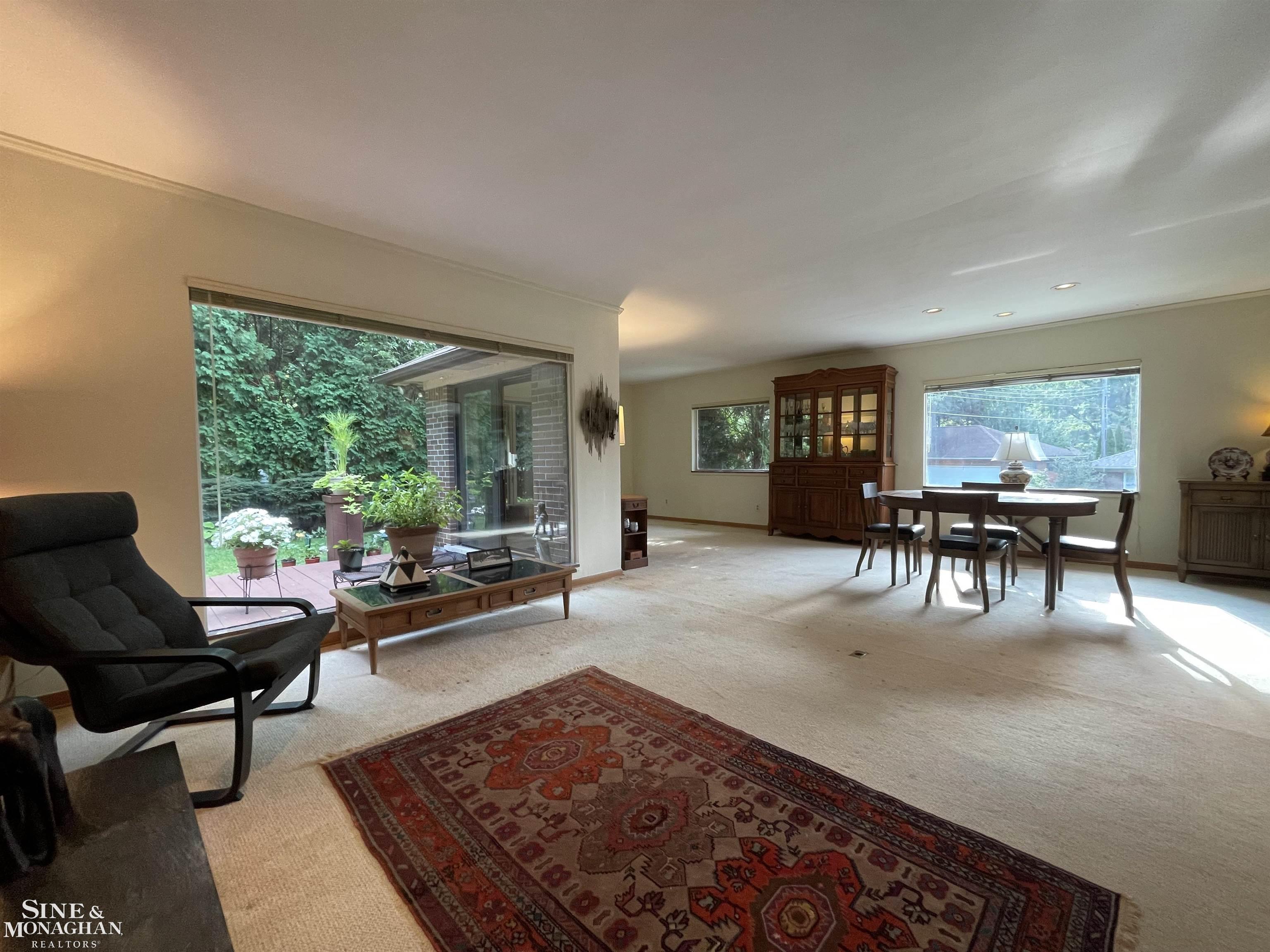 245 Stephens Road Grosse Pointe Farms, MI 48236 - Photo 9 of 40