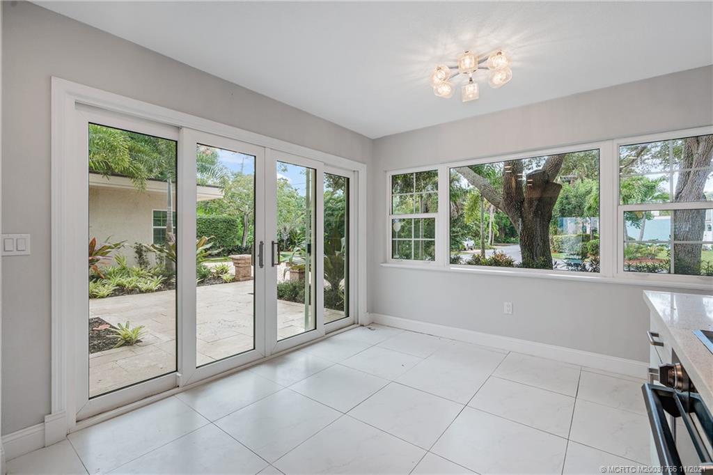 1037 Southeast Riverside Drive Stuart, FL 34996 - Photo 17 of 46