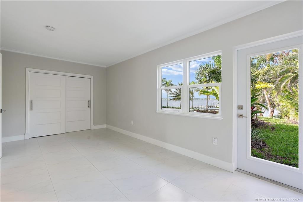 1037 Southeast Riverside Drive Stuart, FL 34996 - Photo 36 of 46