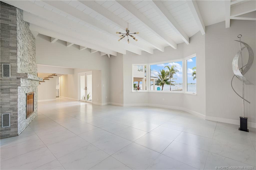 1037 Southeast Riverside Drive Stuart, FL 34996 - Photo 6 of 46