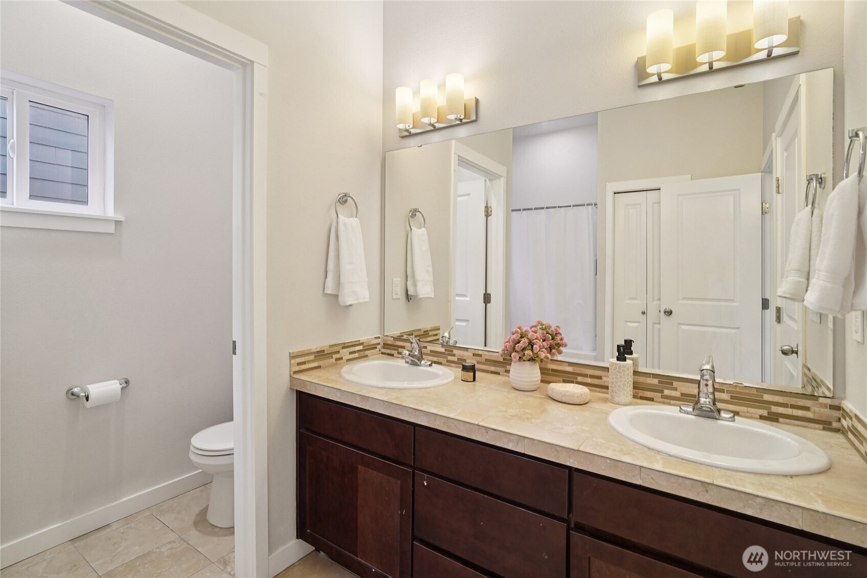 926 North 96th Street Seattle, WA 98103 - Photo 21 of 30