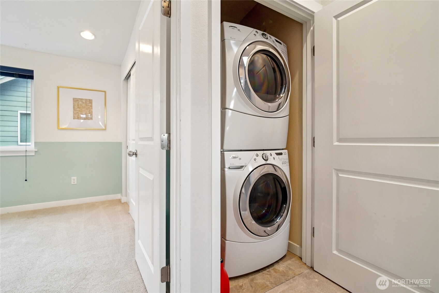 926 North 96th Street Seattle, WA 98103 - Photo 27 of 30