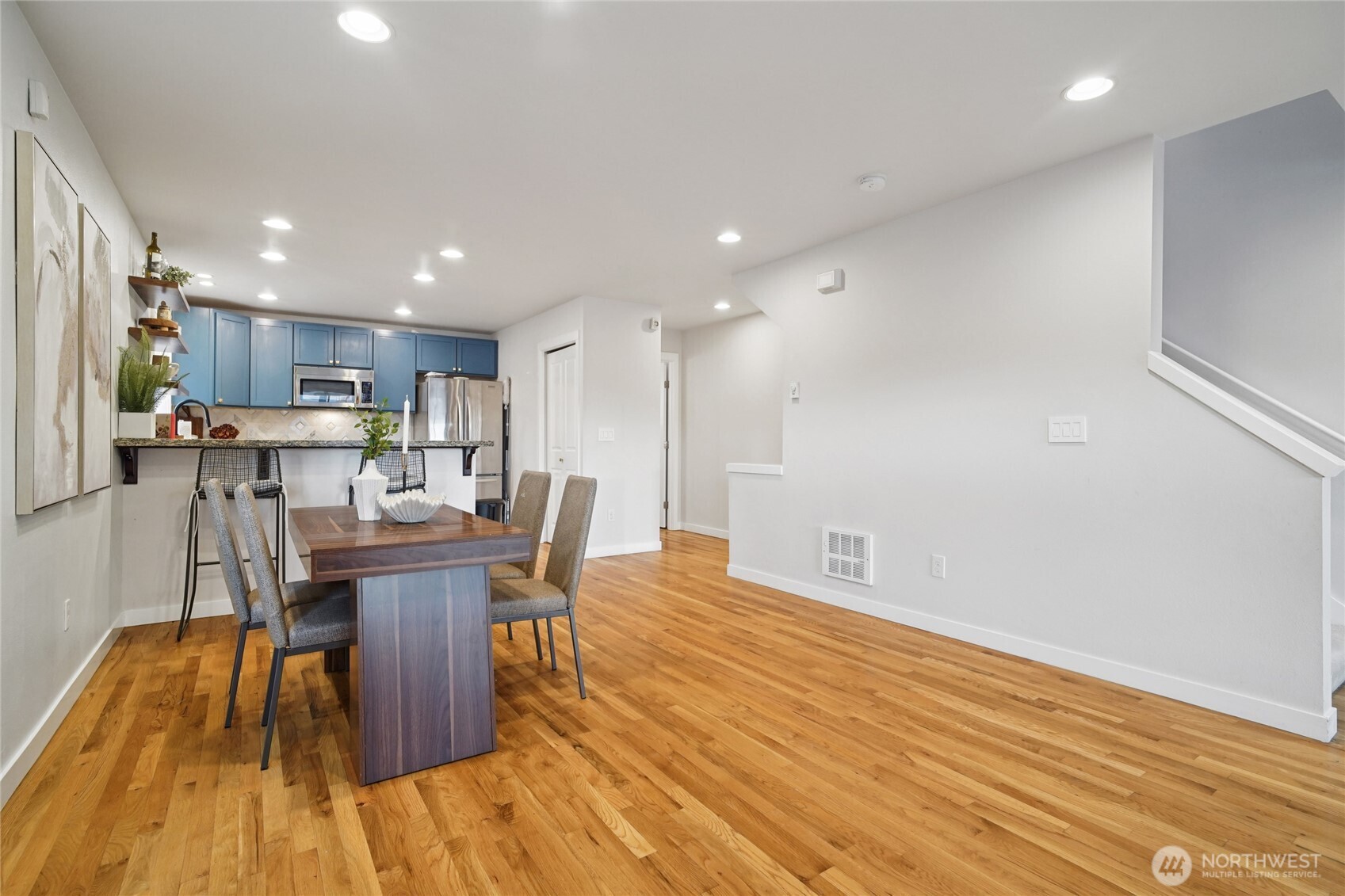 926 North 96th Street Seattle, WA 98103 - Photo 9 of 30