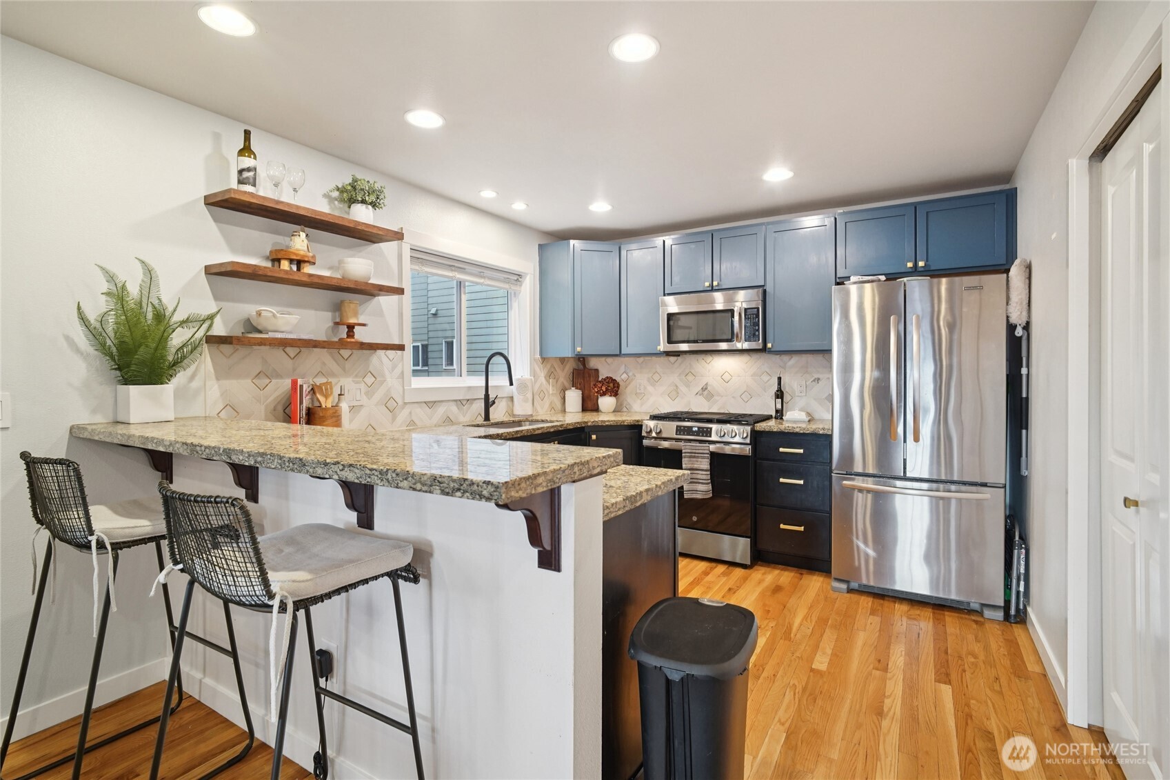 926 North 96th Street Seattle, WA 98103 - Photo 10 of 30